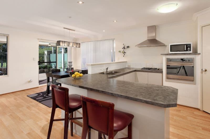 15 Paperbark Lane, ATWELL WA 6164, Atwell - Thumbnail 2