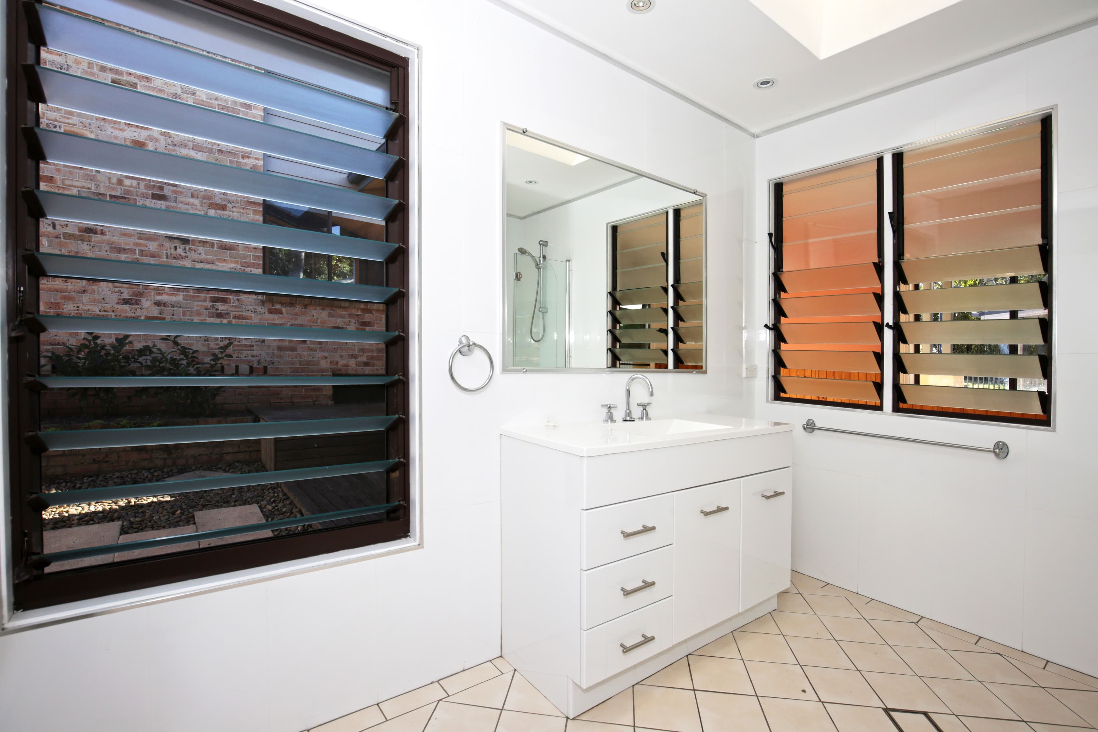 4 Wingello Close, North Nowra - Thumbnail 8