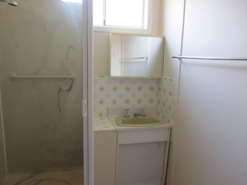 228 Place Road, WONTHELLA WA 6530, Wonthella - Thumbnail 5