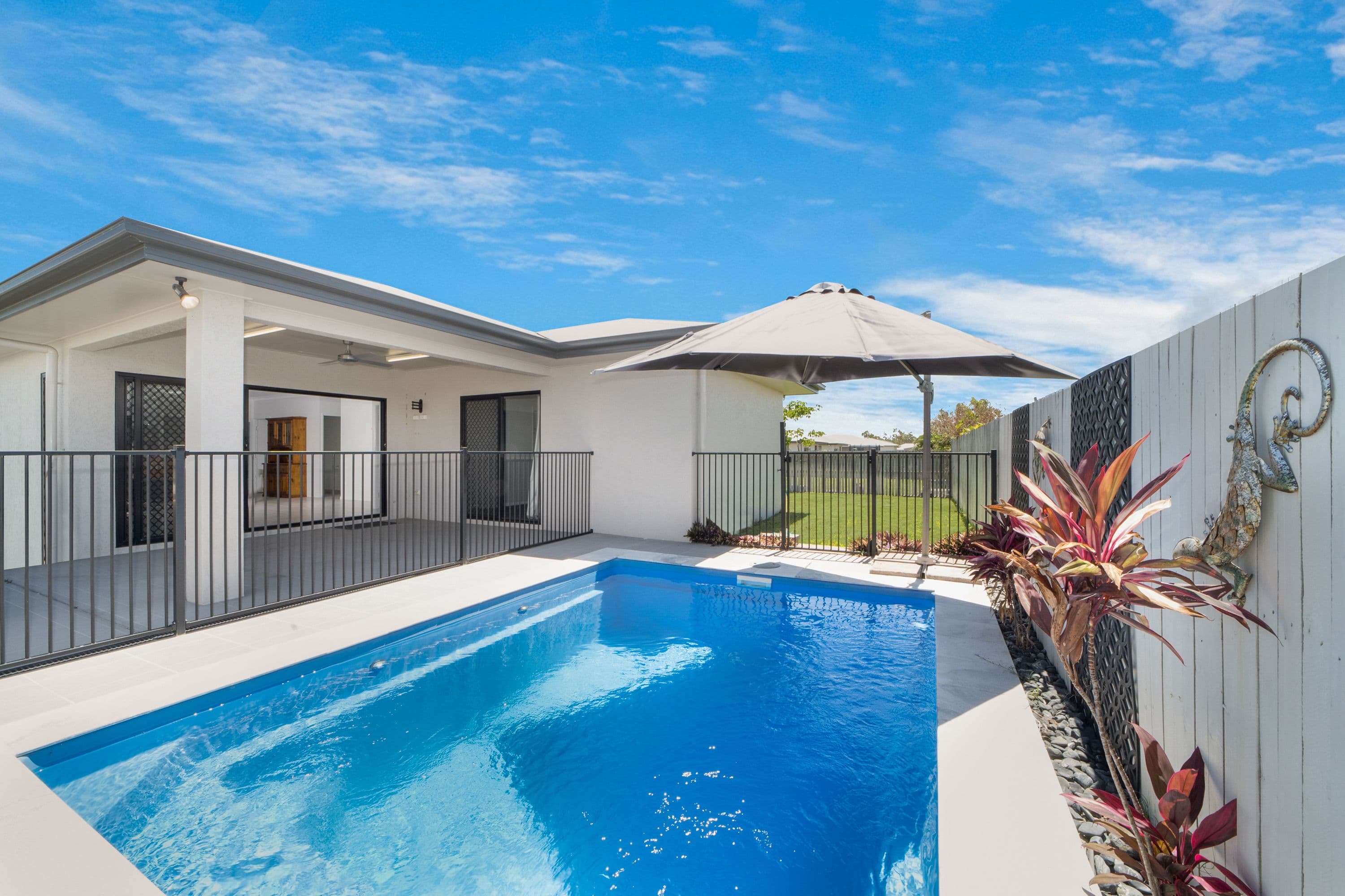 12 Stockton Elbow, Mount Louisa QLD 4814, Mount Louisa - Image 1