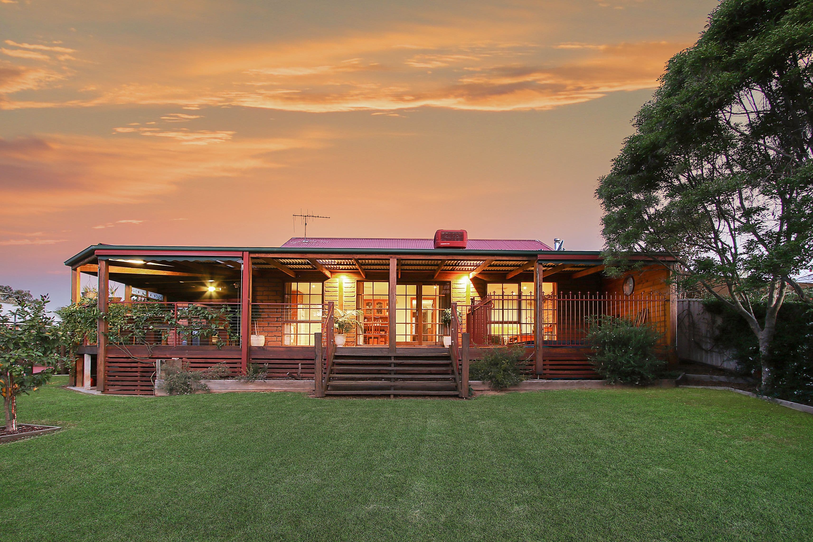 25 Birkdale Terrace, West Wodonga VIC 3690, West Wodonga - Thumbnail 2
