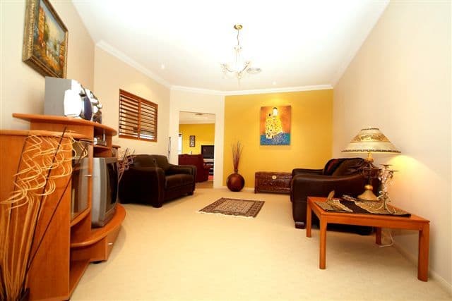 19 Toni Court, DARLING HEIGHTS QLD 4350, Darling Heights - Thumbnail 6