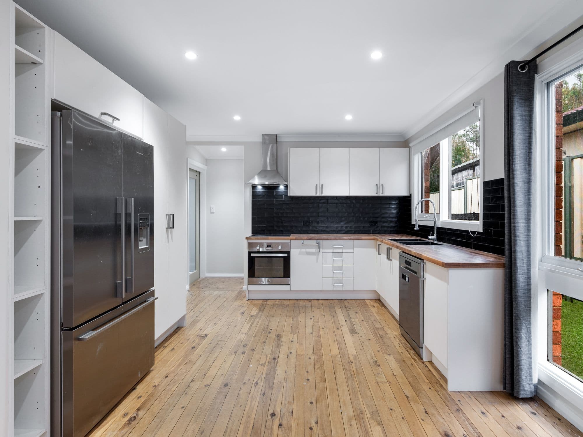 9 Ridge Street, Lawson NSW 2783, Lawson - Thumbnail 4
