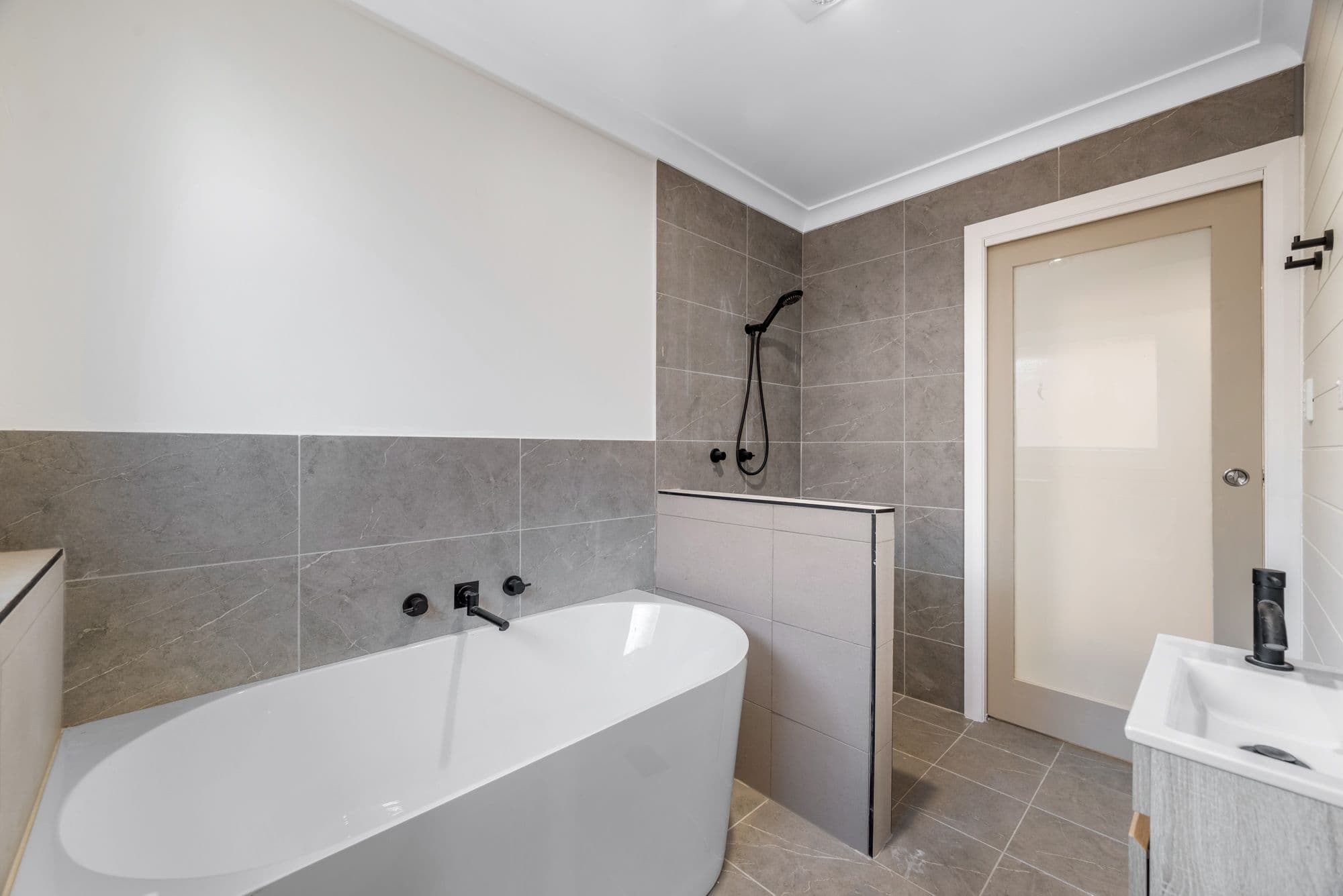 9 Ridge Street, Lawson NSW 2783, Lawson - Thumbnail 8