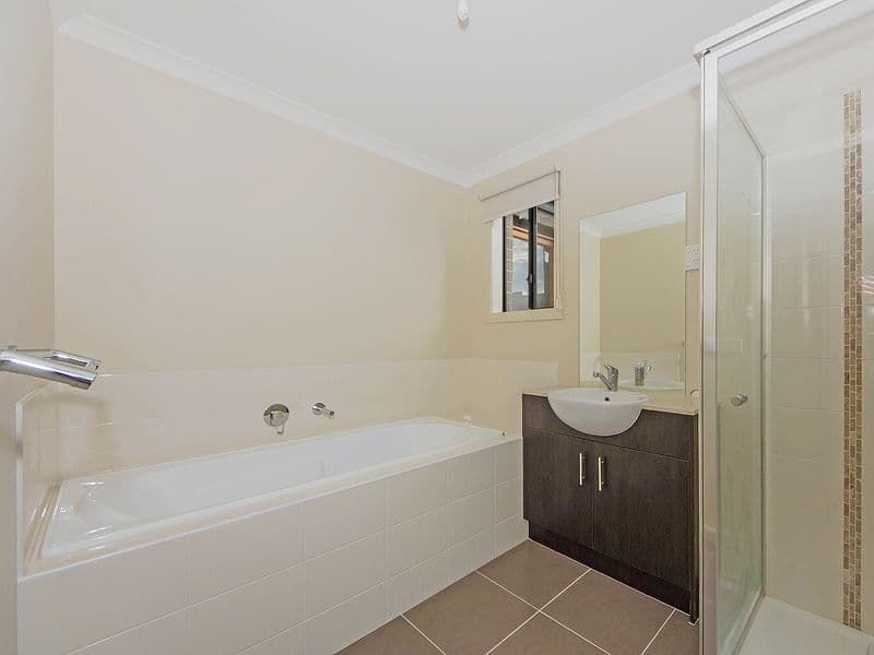 8 Destiny Lane, TARNEIT VIC 3029, Tarneit - Thumbnail 7
