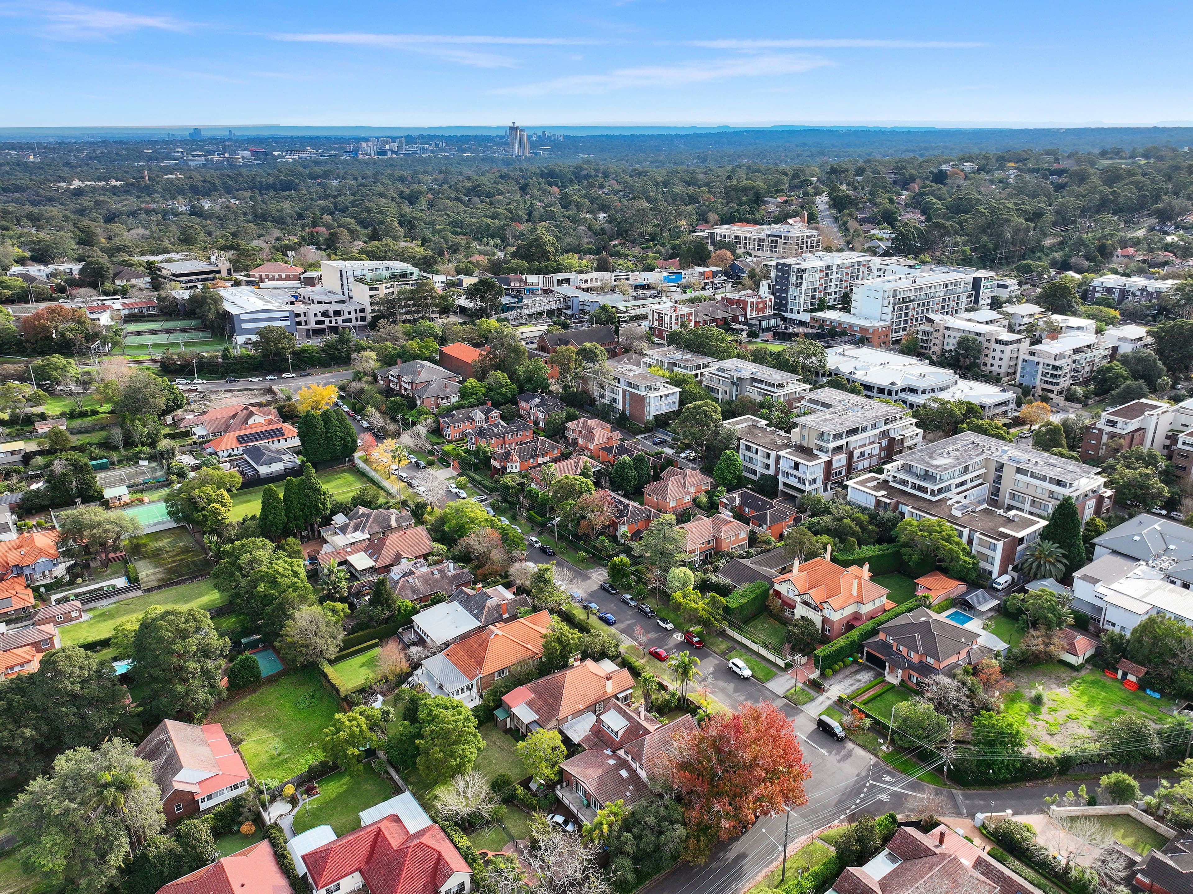 27 Russell Avenue, Lindfield NSW 2070, Lindfield - Image 1