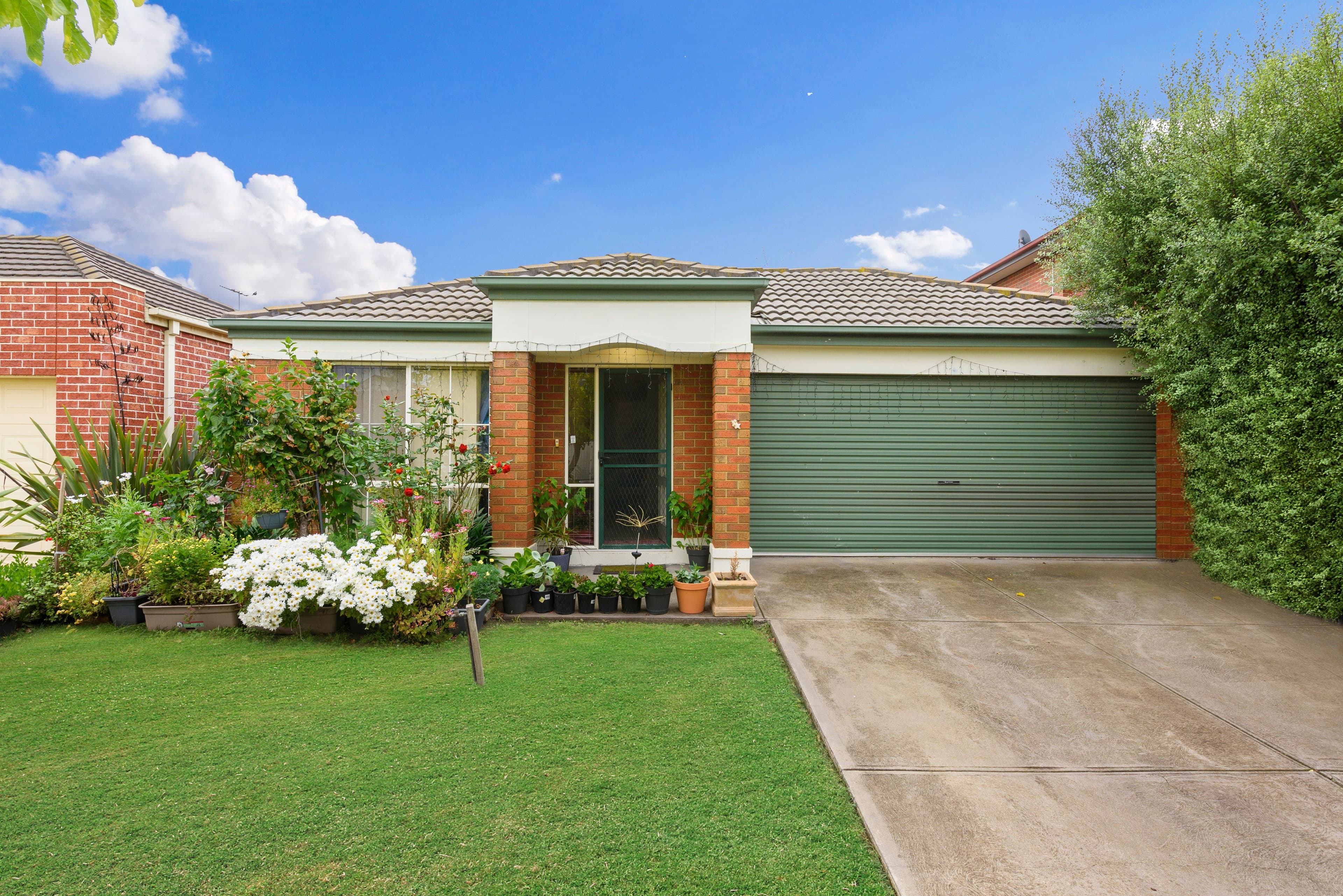 9 Ranmore Grove, Caroline Springs VIC 3023, Caroline Springs - Image 1