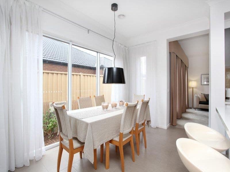45 Clementson Drive, Caroline Springs - Thumbnail 4