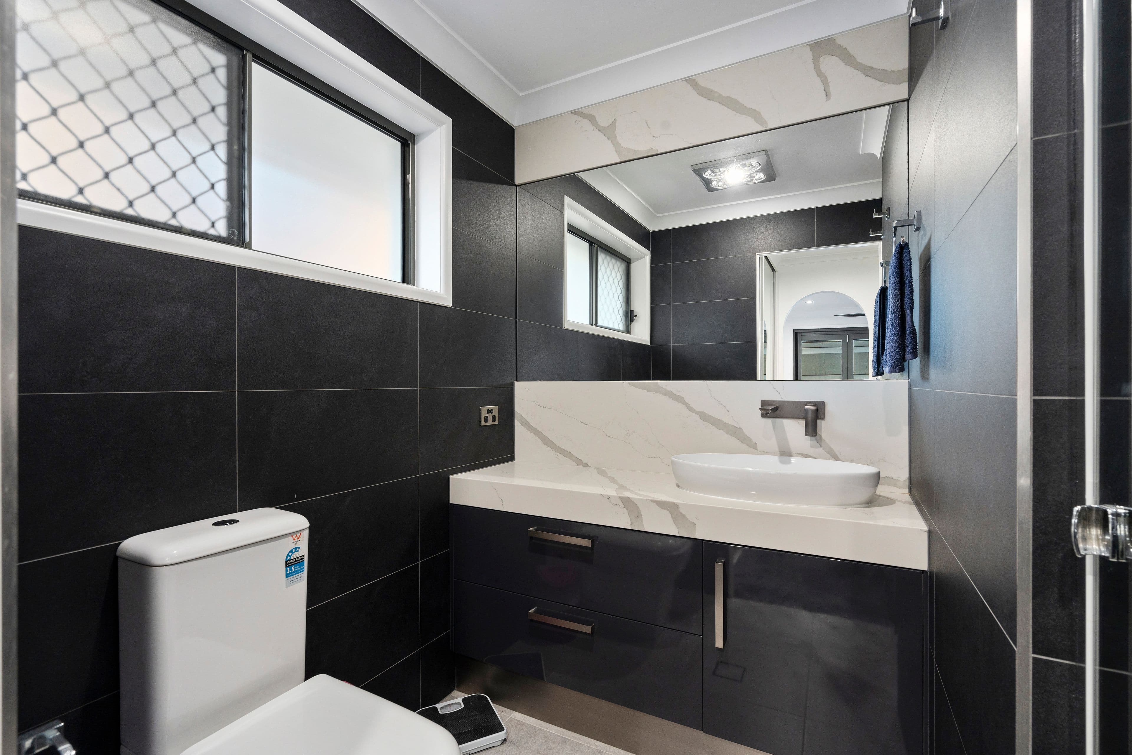 76 Markeri Street, Mermaid Waters QLD 4218, Mermaid Waters - Thumbnail 6