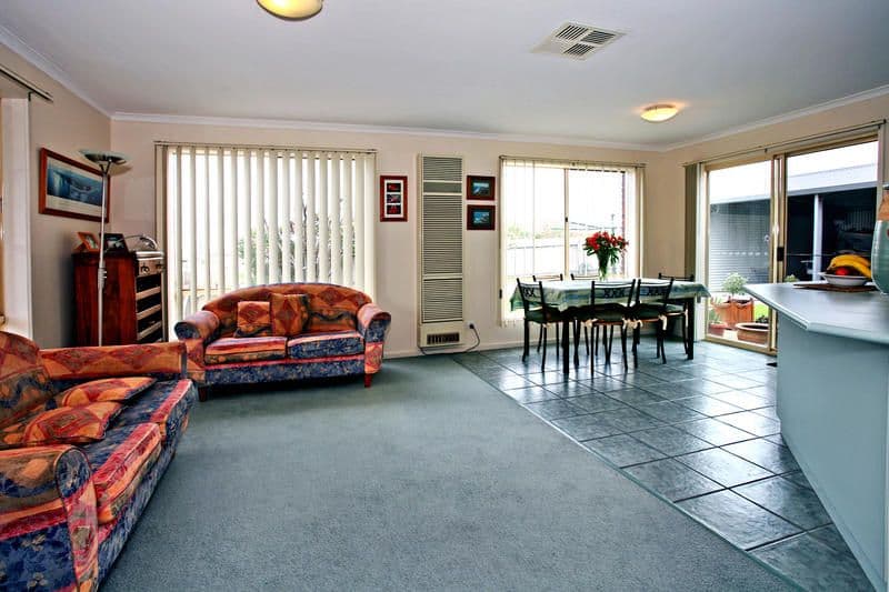8 Ash Court, WAURN PONDS VIC 3216, Waurn Ponds - Thumbnail 3