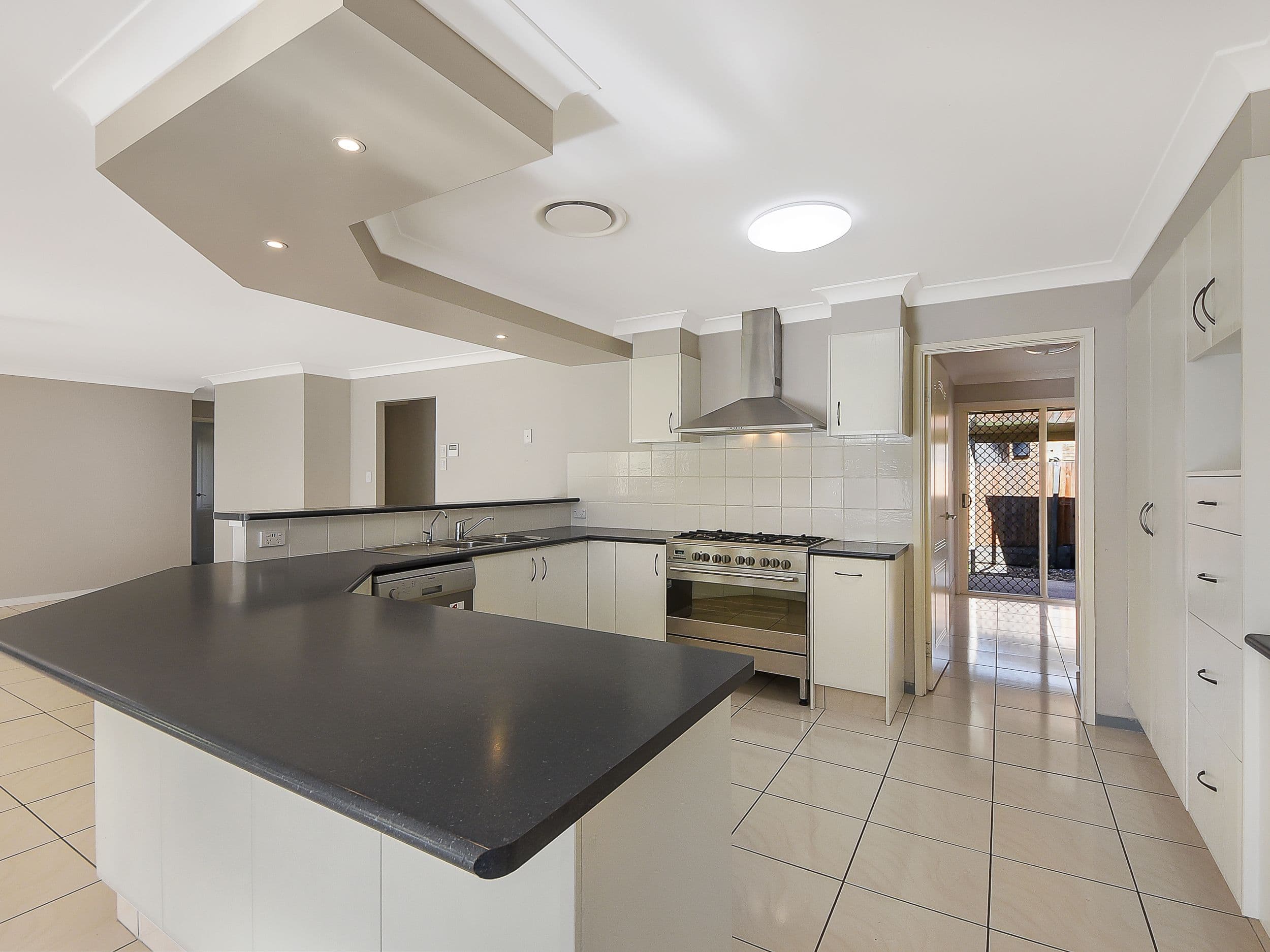 8 Fir Place, Warner QLD 4500, Warner - Thumbnail 4