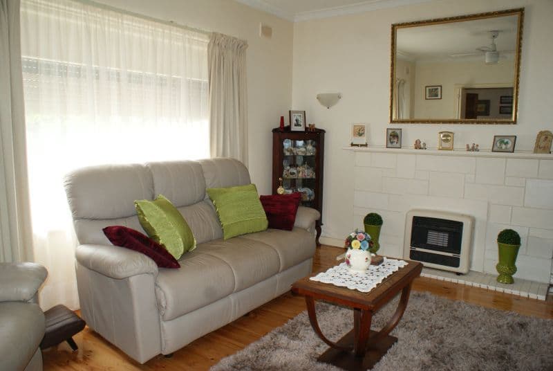 8 Slade Street, MURRAY BRIDGE SA 5253, Murray Bridge - Thumbnail 2