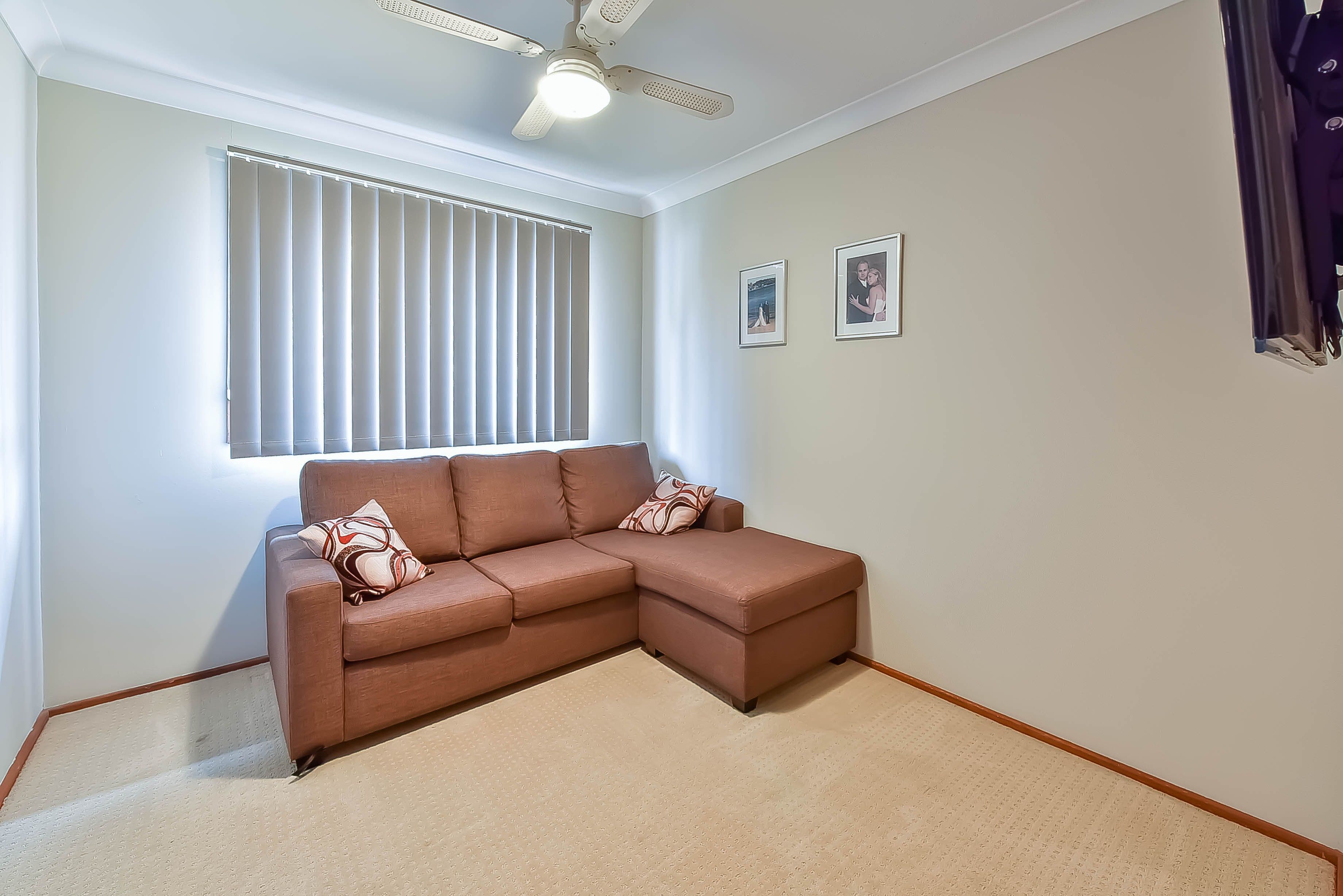 Lurnea NSW 2170, Lurnea - Thumbnail 3