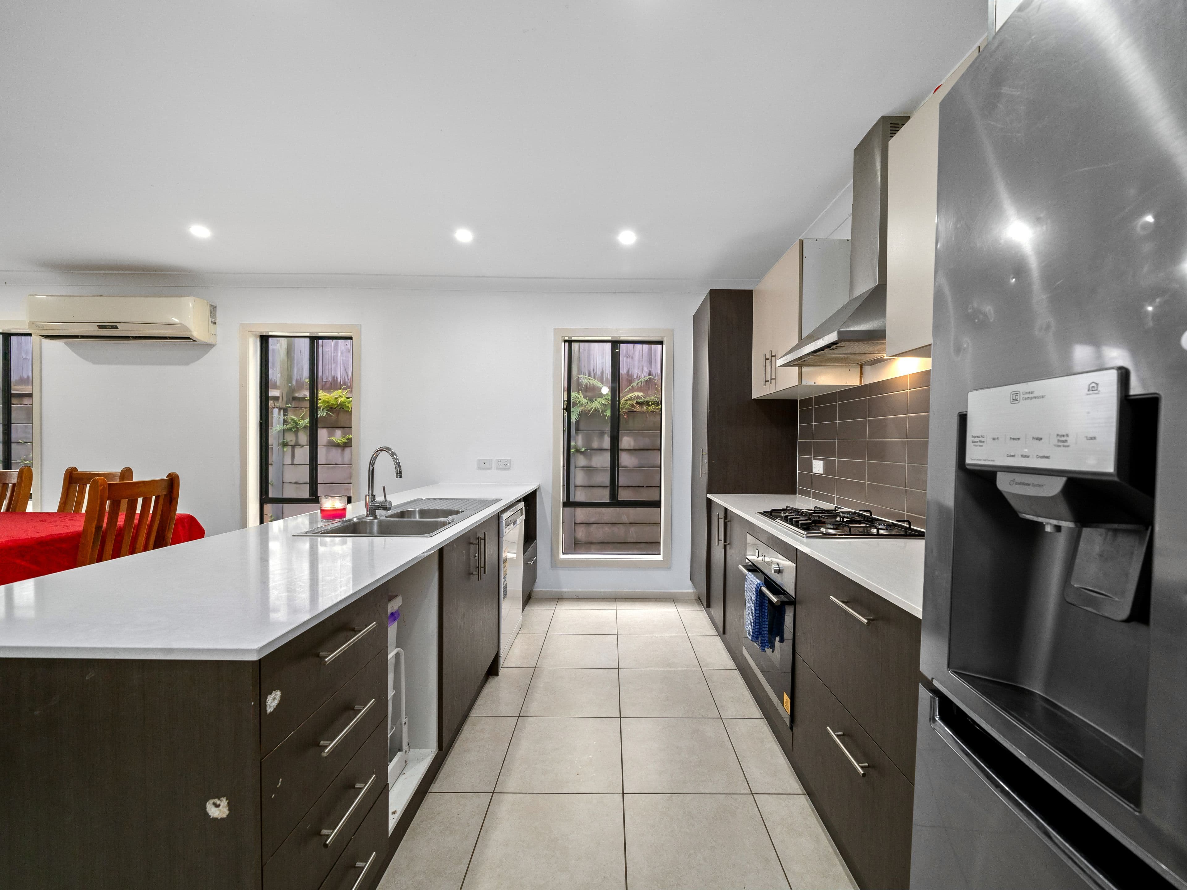 11 Poppy Crescent, Springfield Lakes QLD 4300, Springfield Lakes - Thumbnail 2