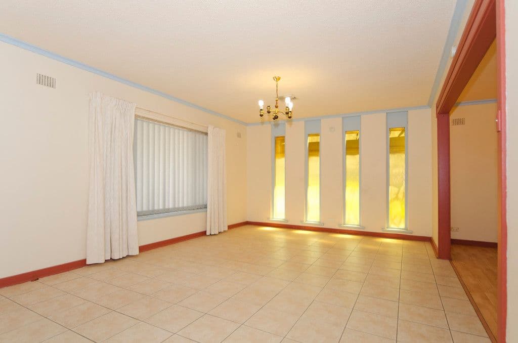 10 Bruce Avenue, CHRISTIES BEACH SA 5165, Christies Beach - Thumbnail 4