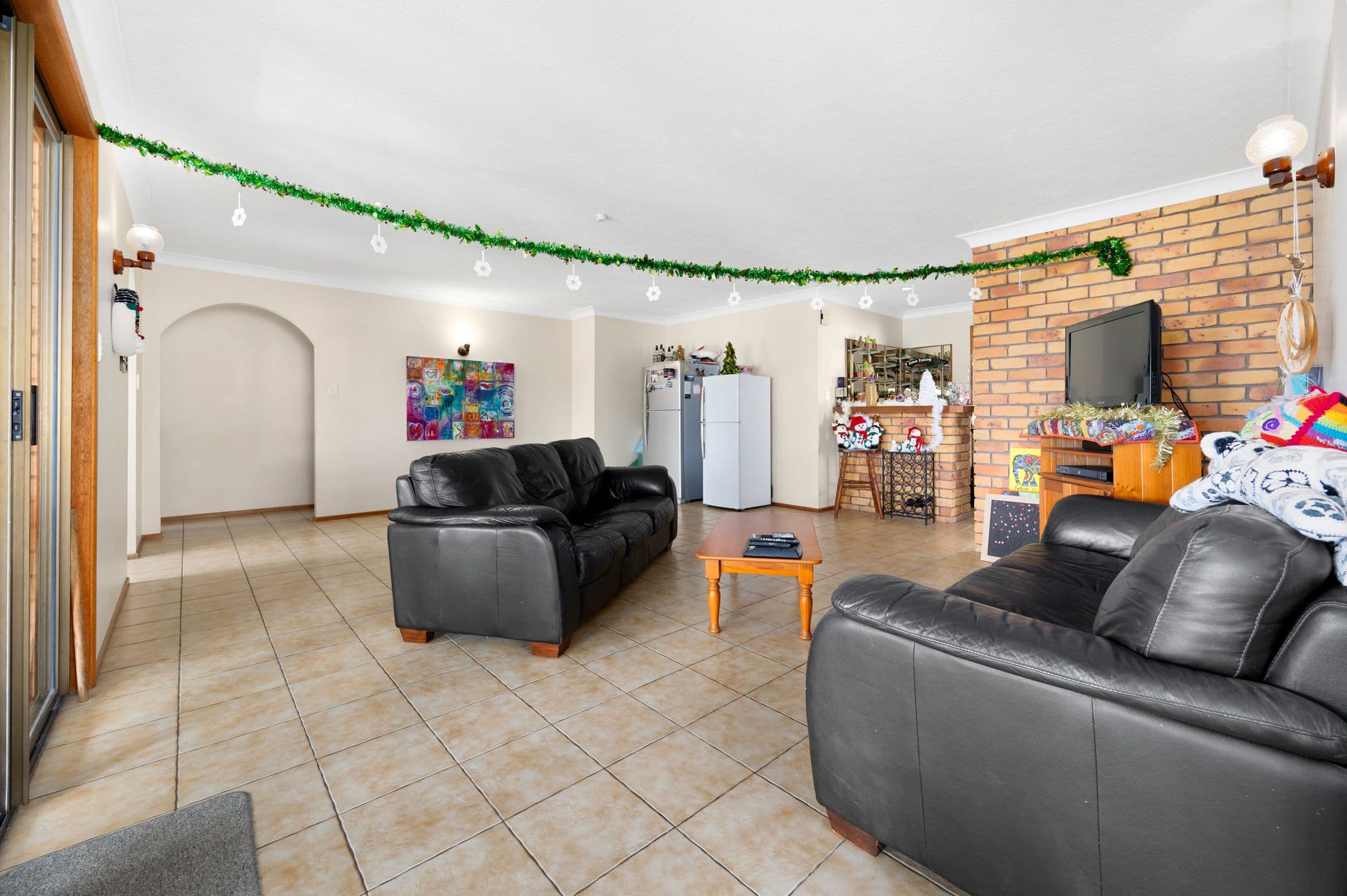 29 Seaspray Street, Paradise Point QLD 4216, Paradise Point - Thumbnail 4