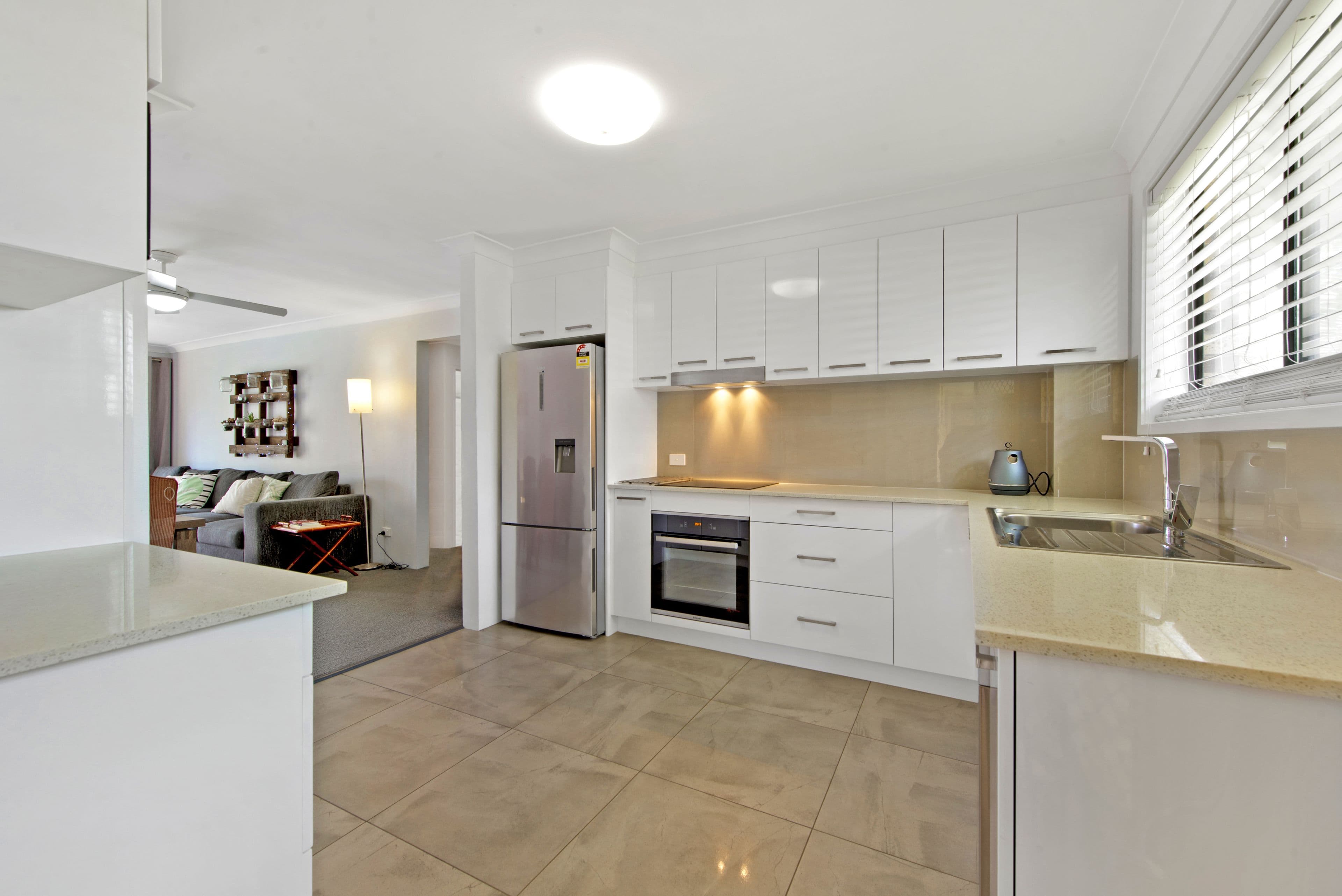 22 Markwell Avenue, Surfers Paradise QLD 4217, Surfers Paradise - Image 1