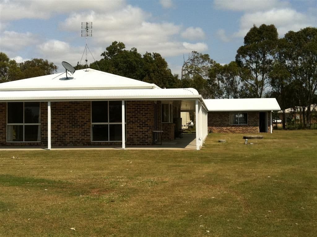 83 Beck Road, URANGAN QLD 4655, Urangan - Thumbnail 2