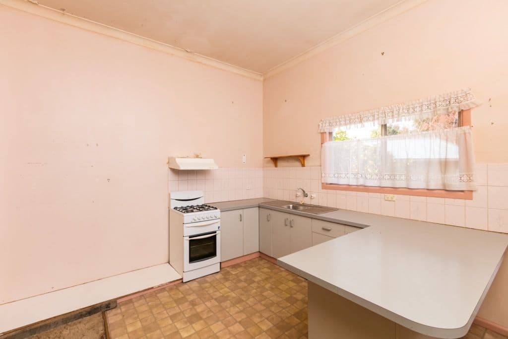 42 Goulburn Avenue, Red Cliffs VIC 3496, Red Cliffs - Thumbnail 4