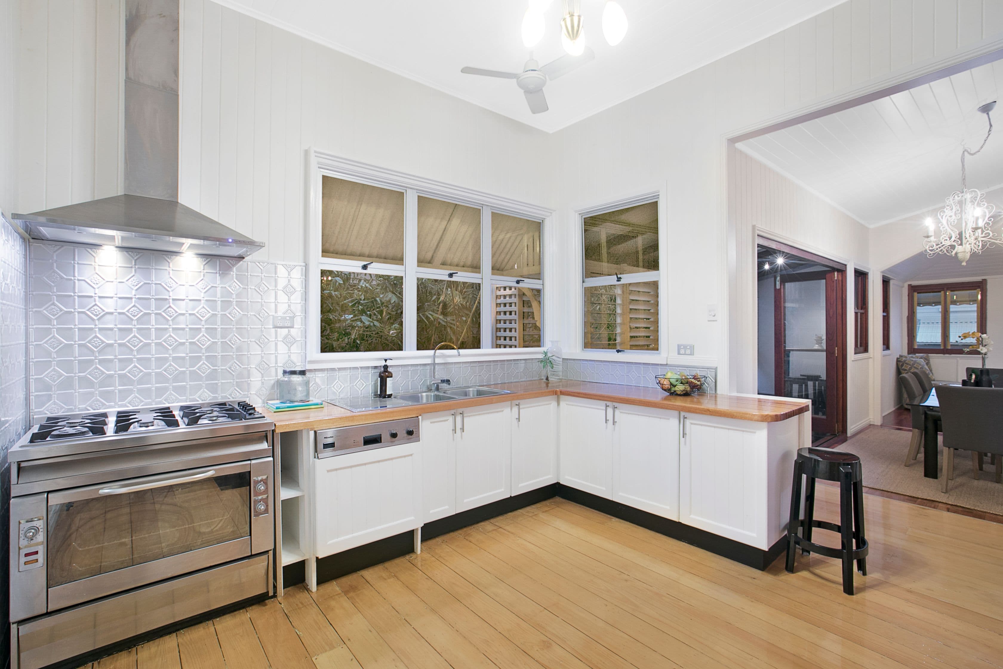 69 Bulimba Street, Bulimba QLD 4171, Bulimba - Thumbnail 4