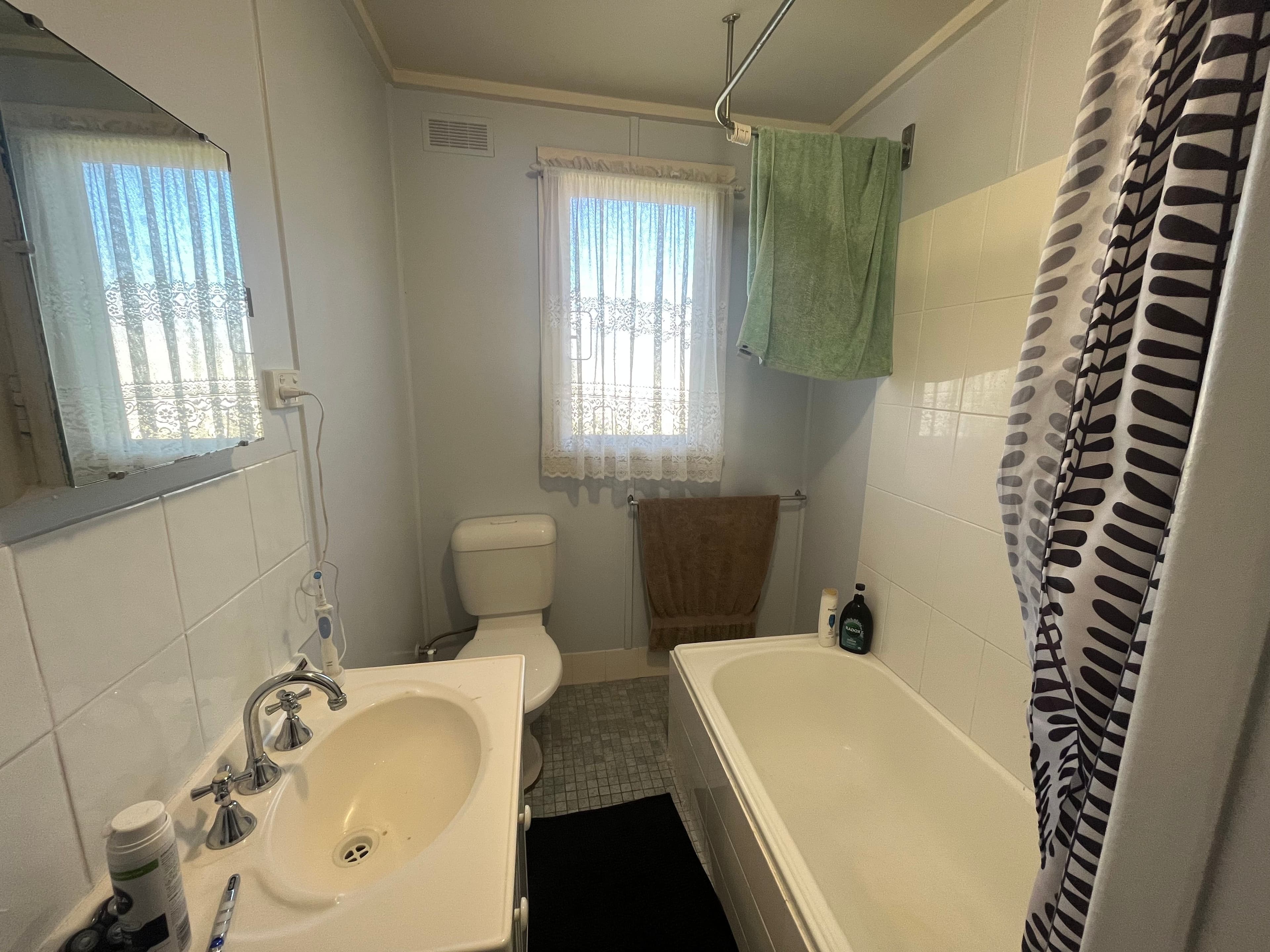 2 South Avenue, Yenda NSW 2681, Yenda - Thumbnail 8