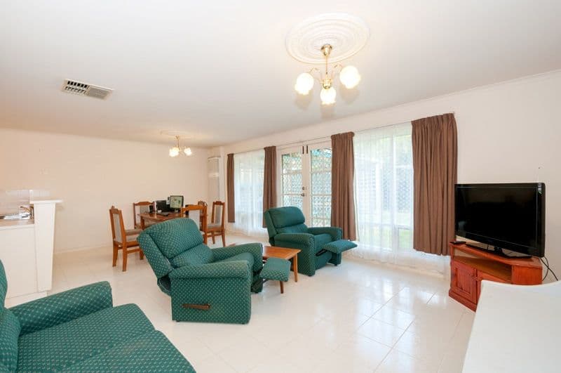 16 Casanor Crescent, PARALOWIE SA 5108, Paralowie - Thumbnail 4