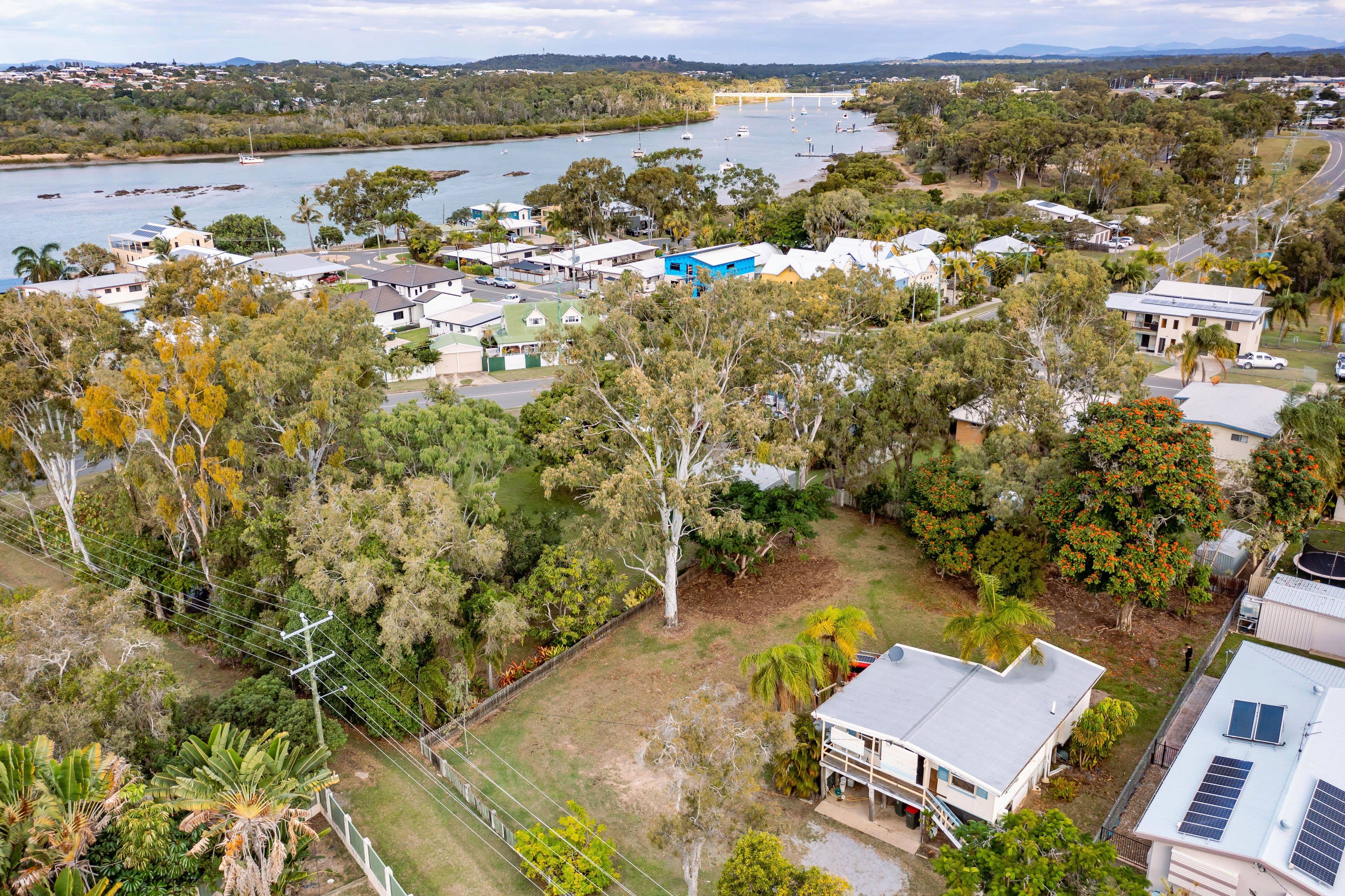 1 Yukana Street, Boyne Island QLD 4680, Boyne Island - Thumbnail 2