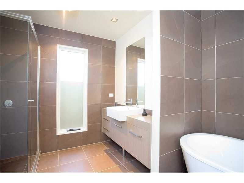 18 Cremorne St, Point Cook - Thumbnail 5