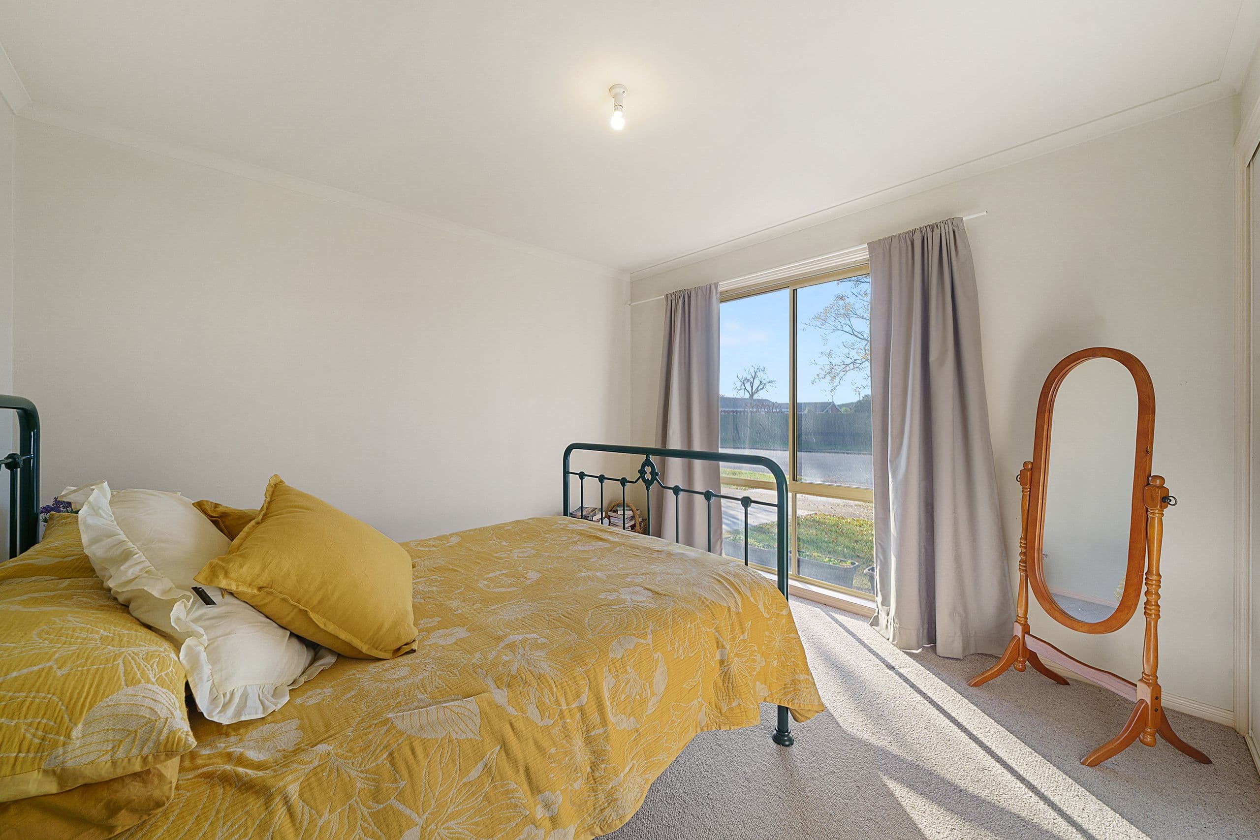 4 Calder Street, Benalla VIC 3672, Benalla - Thumbnail 8