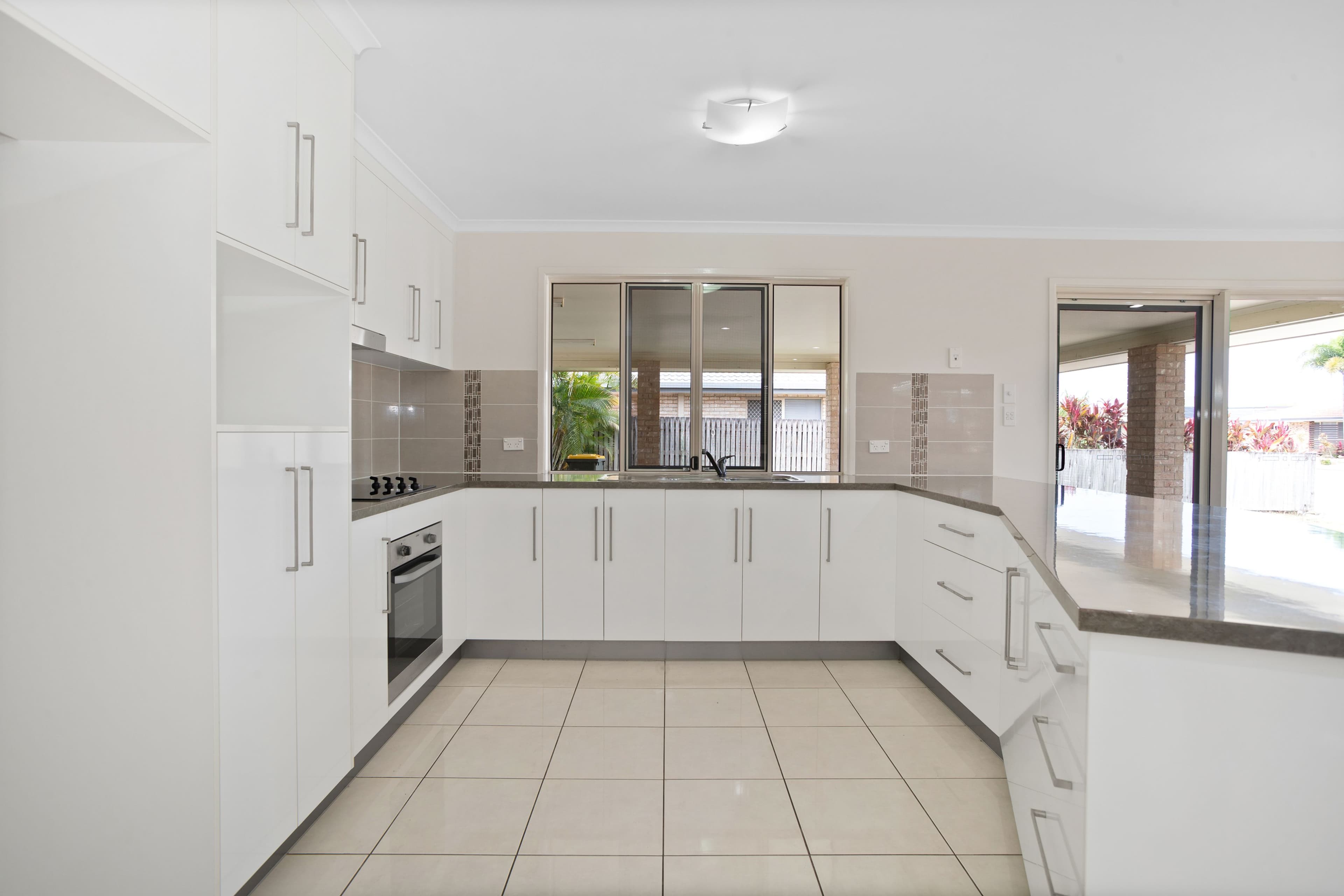 14 Caledonian Drive, Beaconsfield QLD 4740, Beaconsfield - Thumbnail 6