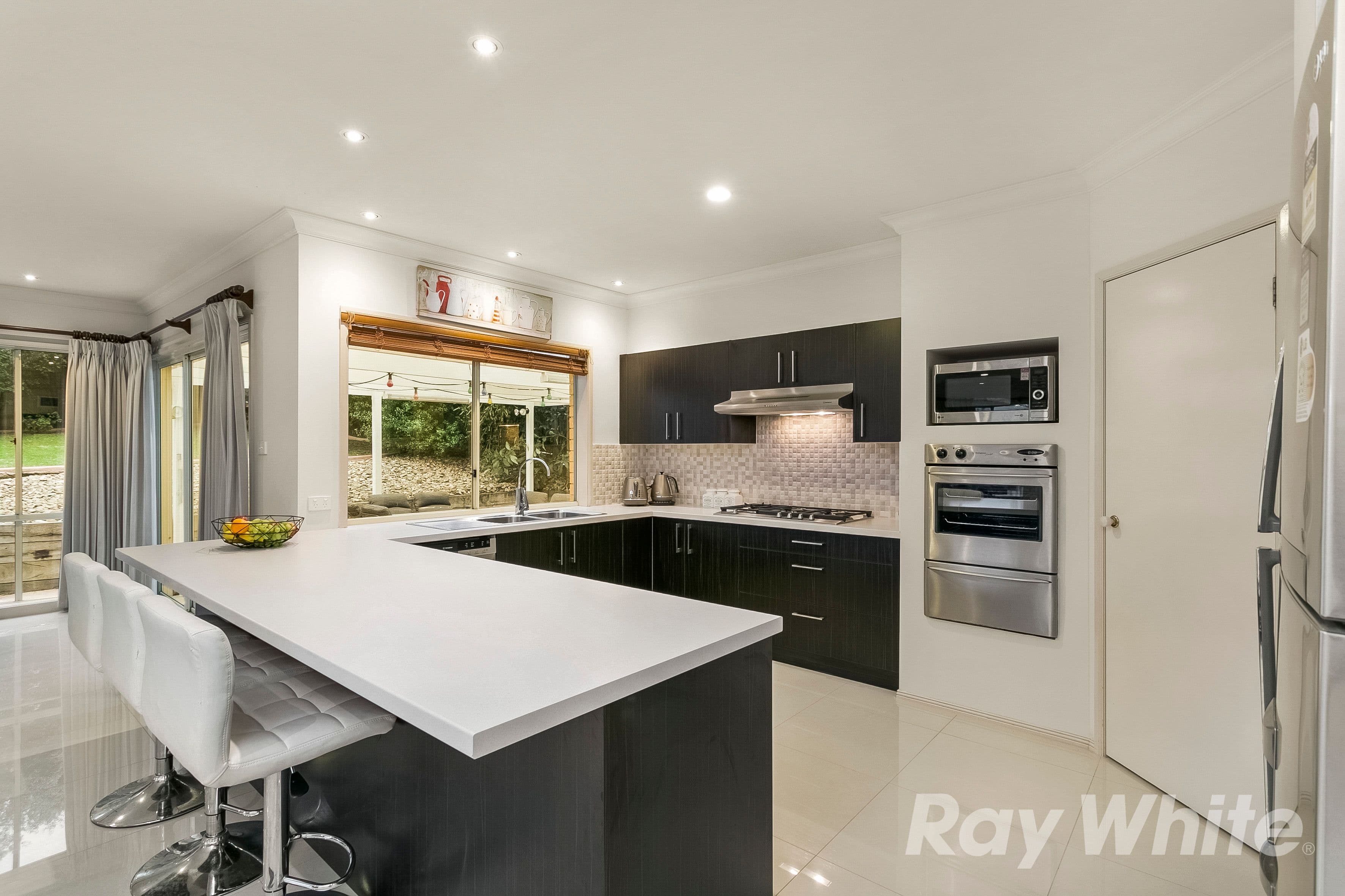 29 Harold Keys Drive, Narre Warren South VIC 3805, Narre Warren South - Thumbnail 3