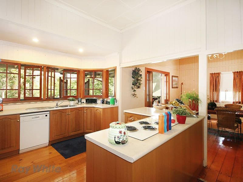 62 Disraeli Street, INDOOROOPILLY QLD 4068, Indooroopilly - Thumbnail 5