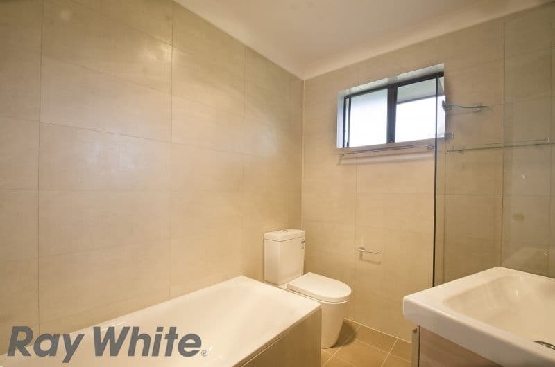 33 Coonawarra Avenue, Andrews Farm SA 5114, Andrews Farm - Thumbnail 4