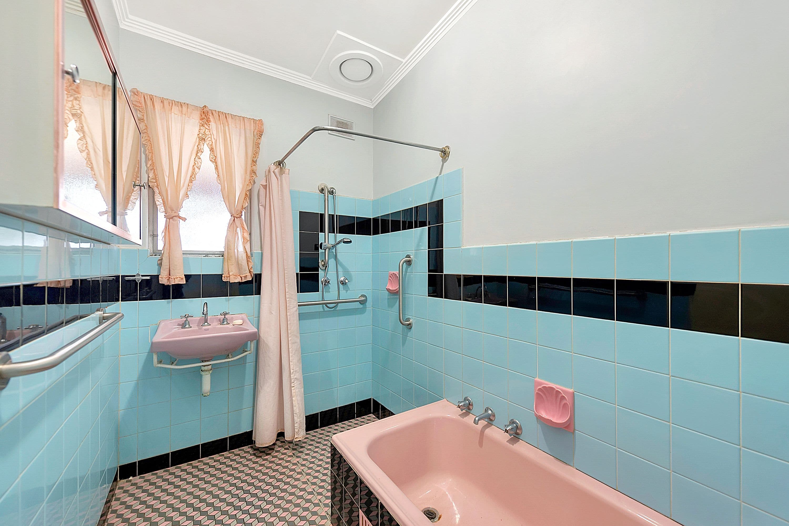 249 Salisbury Highway, Salisbury Downs SA 5108, Salisbury Downs - Thumbnail 5