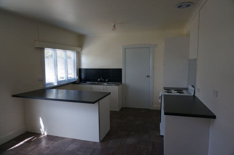 14 Hill Street, WEST LAUNCESTON TAS 7250, West Launceston - Thumbnail 4