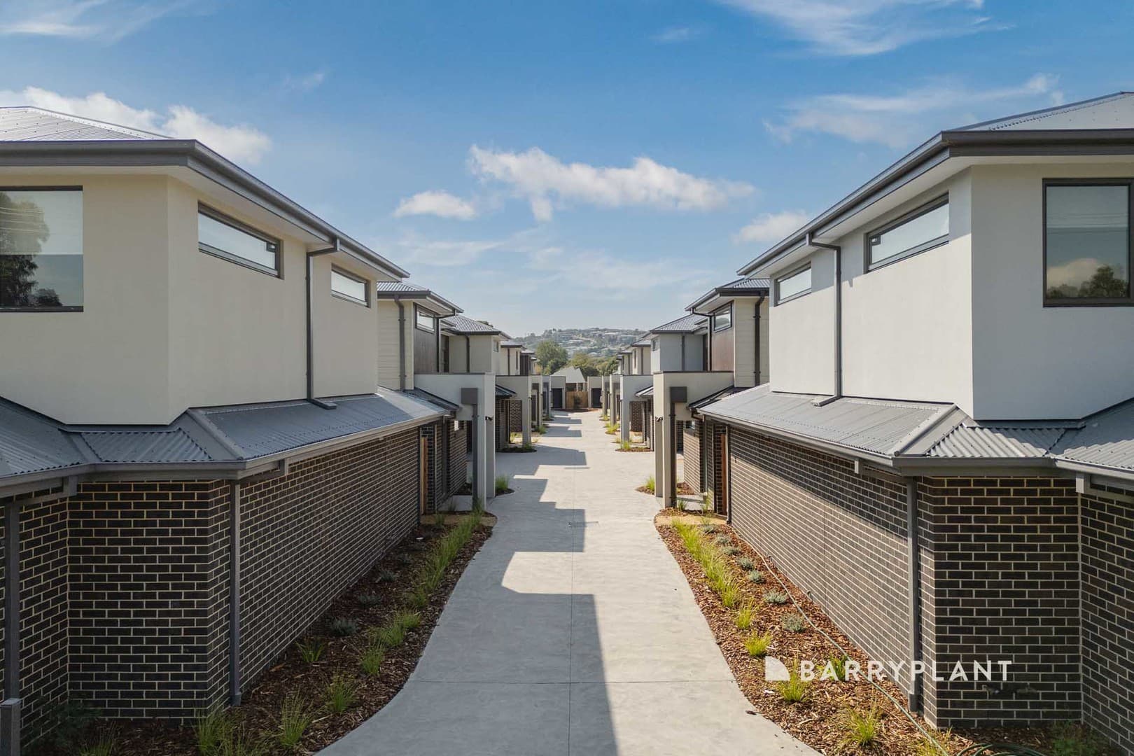 4/170 Princes Highway, PAKENHAM, 3810, Pakenham - Image 1