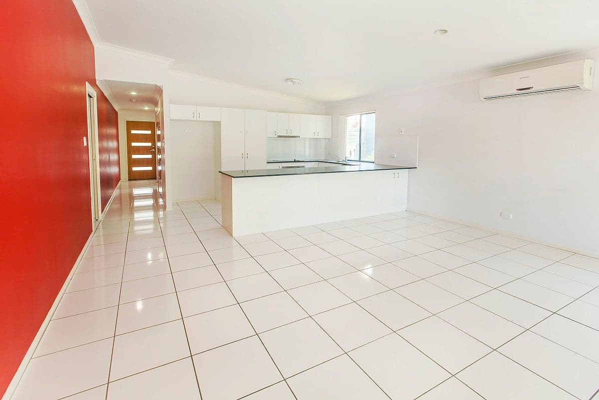 16 Greenwood Street, SPRINGFIELD LAKES QLD 4300, Springfield Lakes - Thumbnail 4