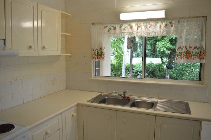 7 Penwerris Place, Mission Beach QLD 4852, Mission Beach - Thumbnail 4