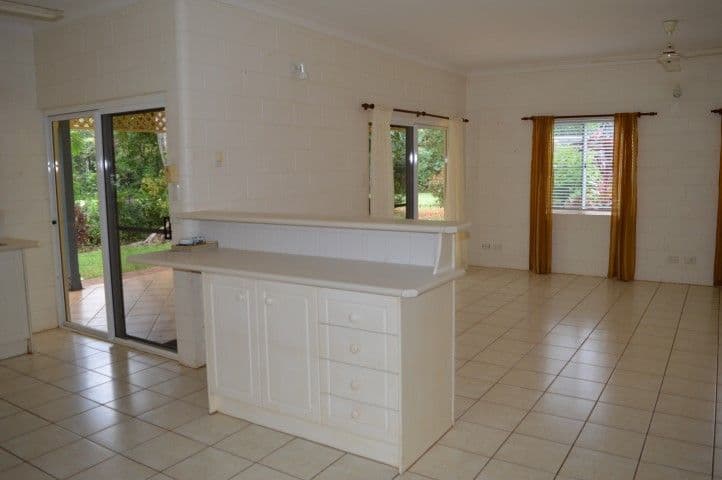 7 Penwerris Place, Mission Beach QLD 4852, Mission Beach - Thumbnail 6