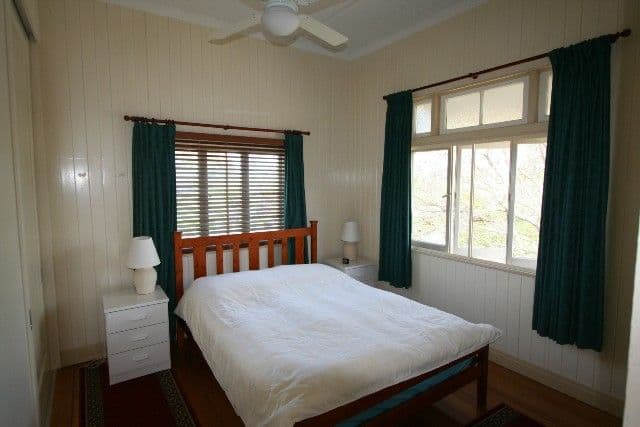 43 Wassell Street, WYNNUM QLD 4178, Wynnum - Thumbnail 4