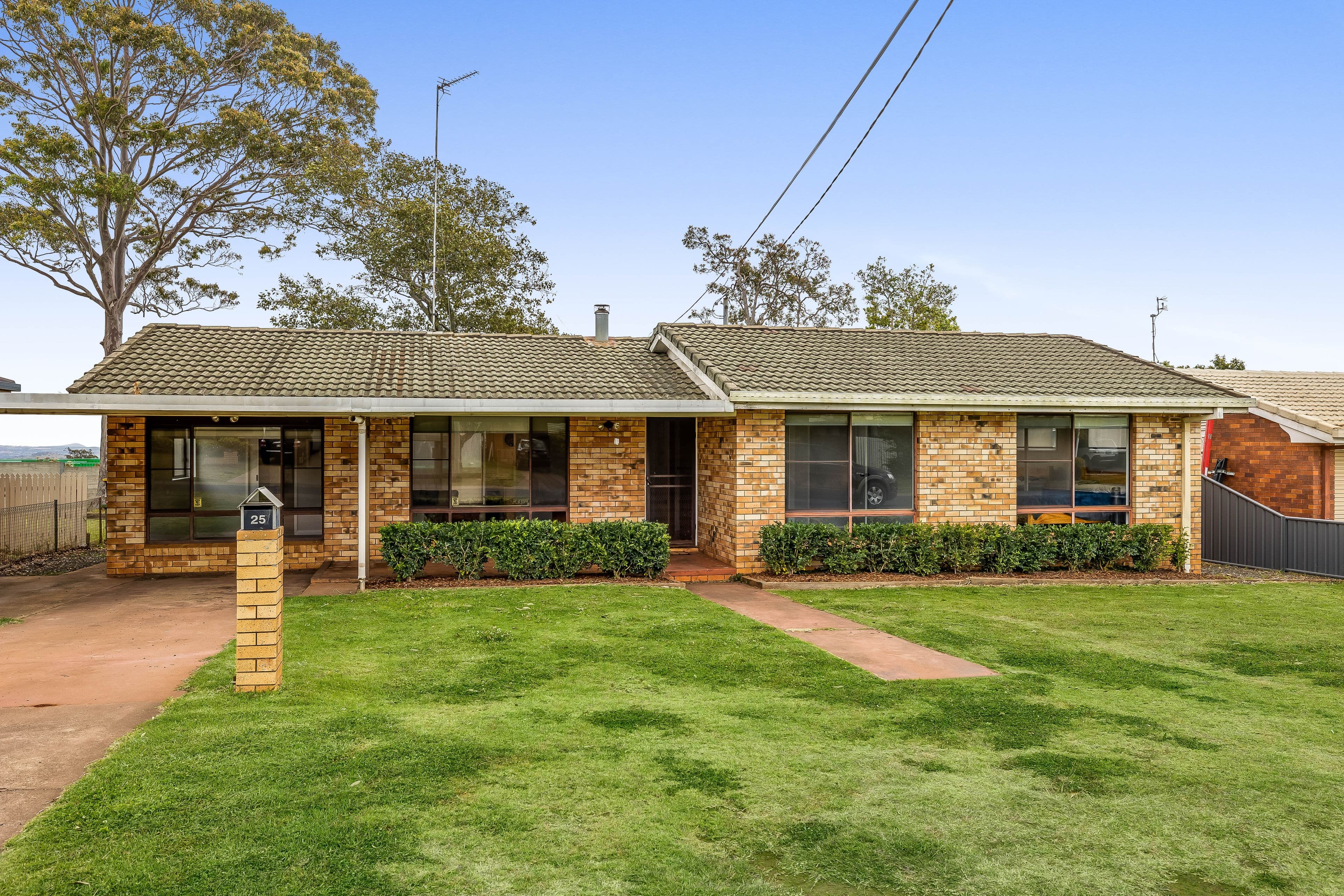25 Arabian Street, Harristown QLD 4350, Harristown - Image 1