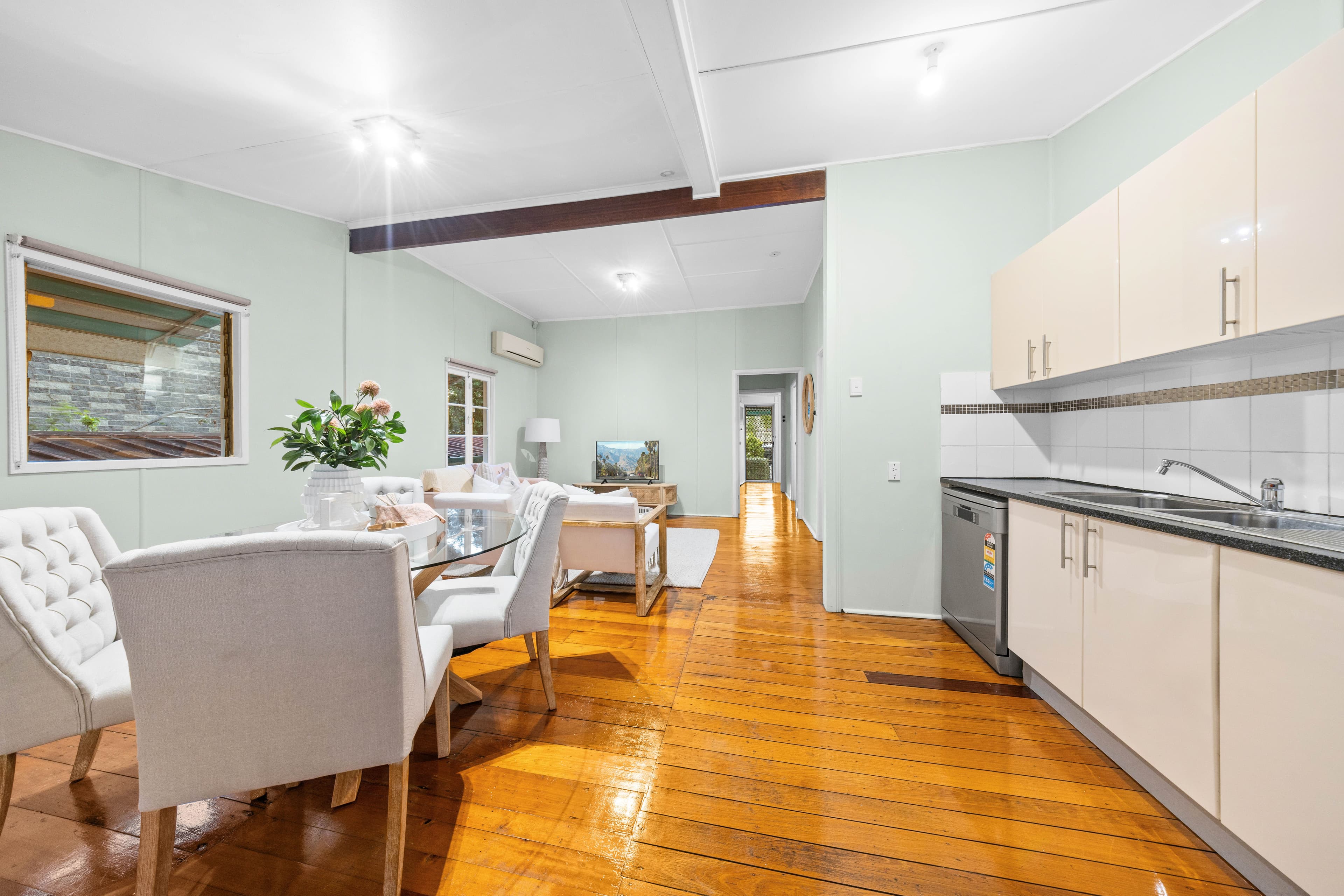 19 Jutland Street, Oxley QLD 4075, Oxley - Thumbnail 7
