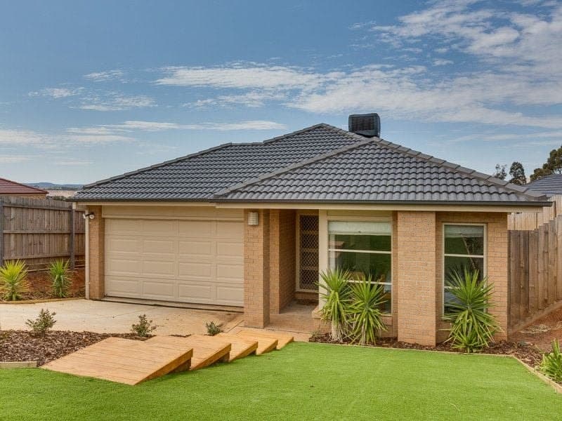 11 Valentina Drive, Bacchus Marsh - Thumbnail 2