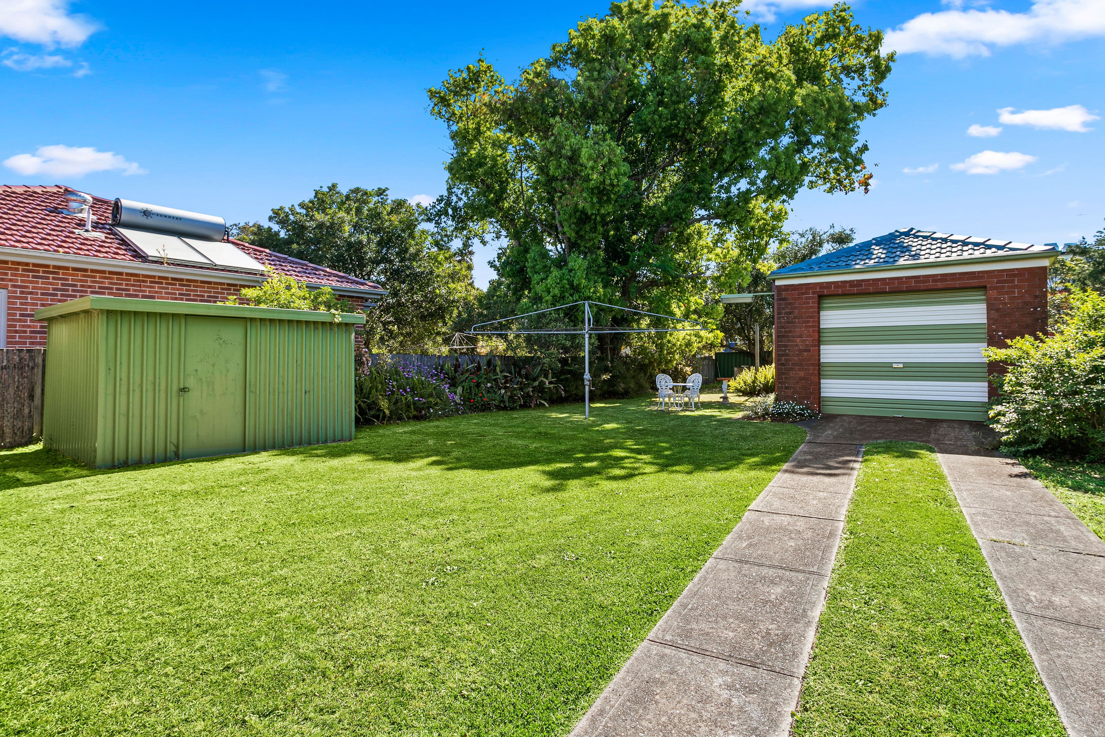 13 Rosemont Avenue, Mortdale NSW 2223, Mortdale - Thumbnail 2