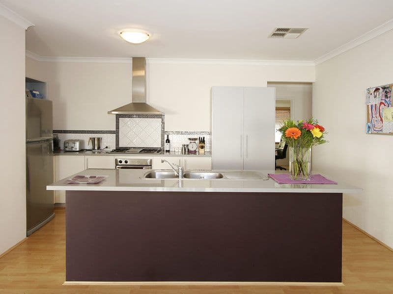 96 Fauntleroy Avenue, ASCOT WA 6104, Ascot - Thumbnail 2