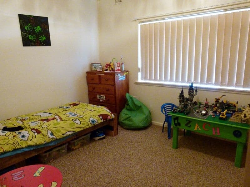 132 Farnell Street, Forbes - Thumbnail 4