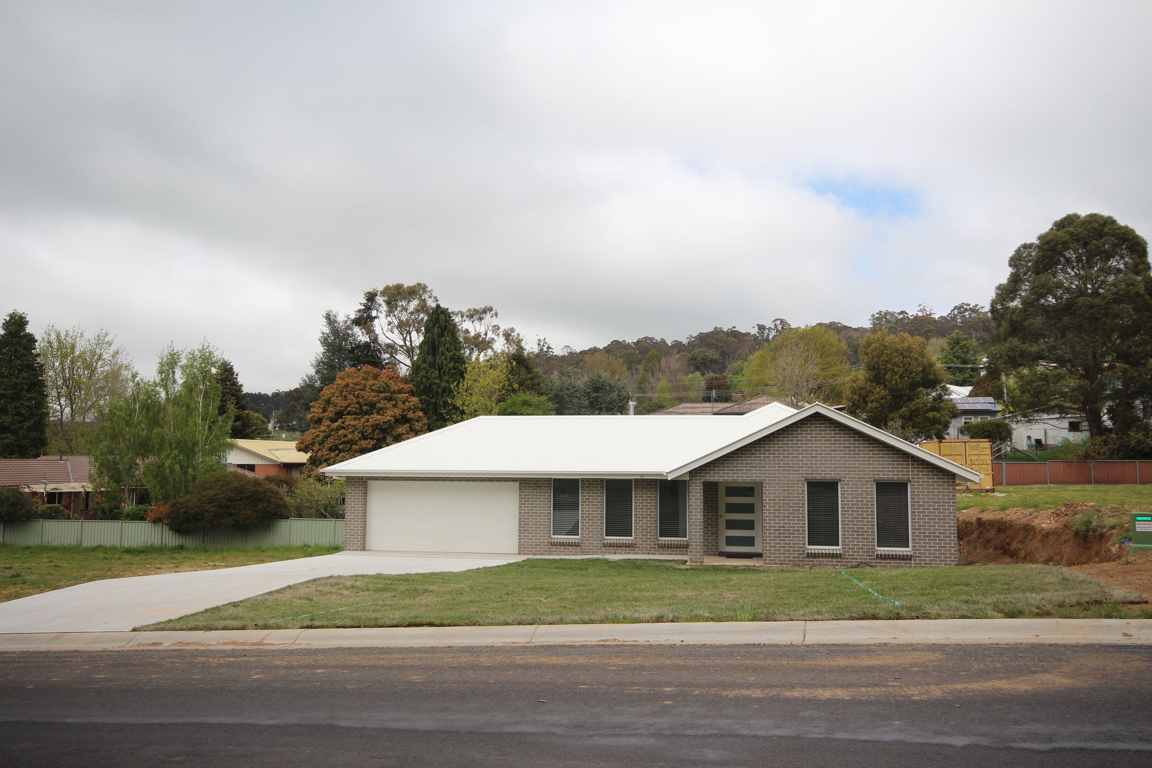 24 Edith Road, Oberon - Image 1