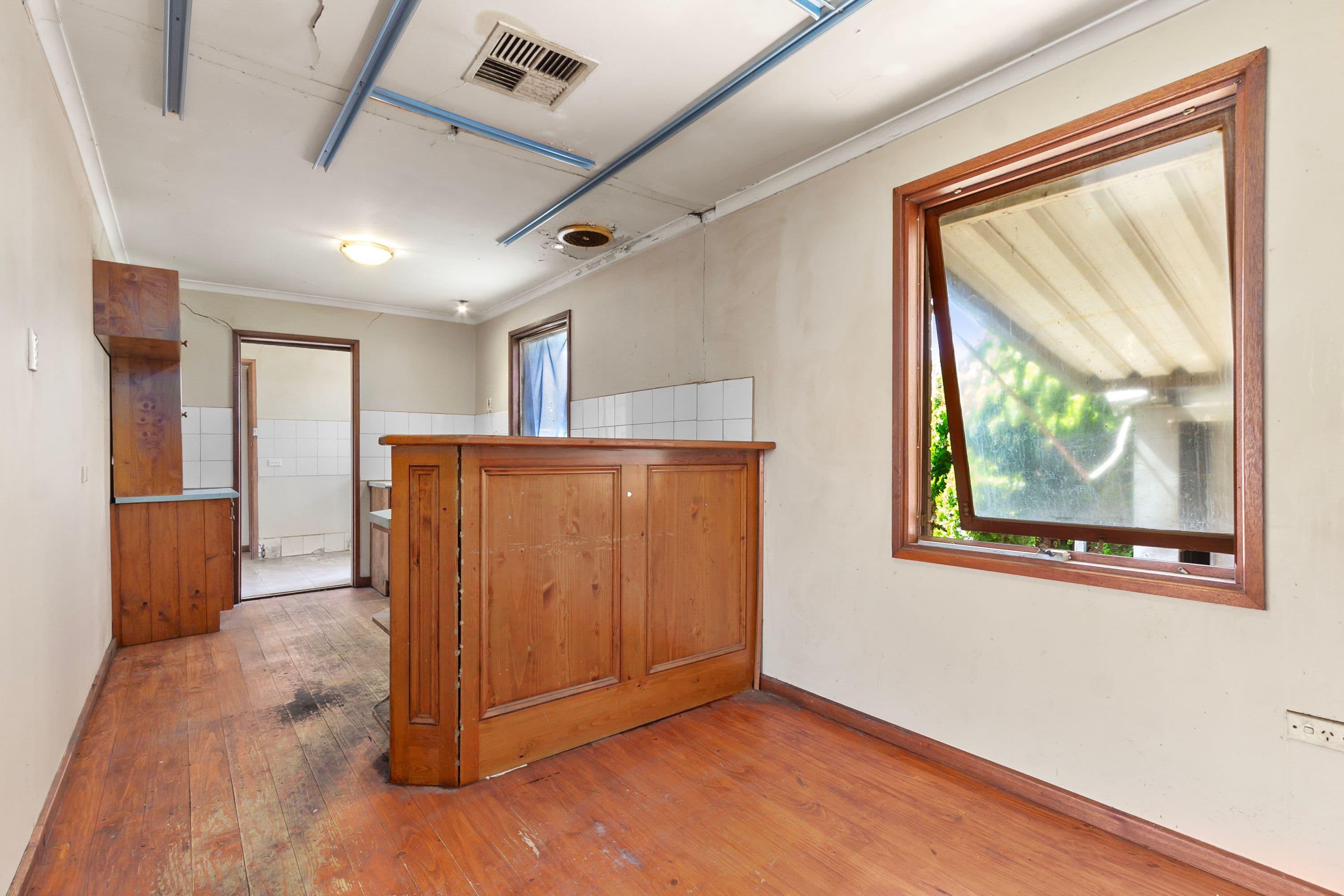 19 Eringa Court, Craigmore SA 5114, Craigmore - Thumbnail 5