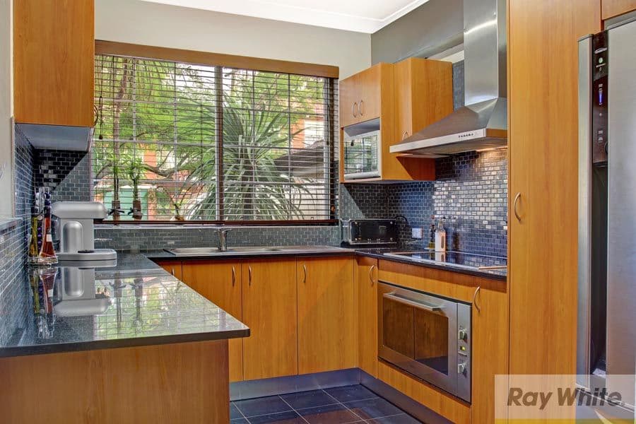 26 Hampton Court Road, Carlton NSW 2218, Carlton - Thumbnail 5