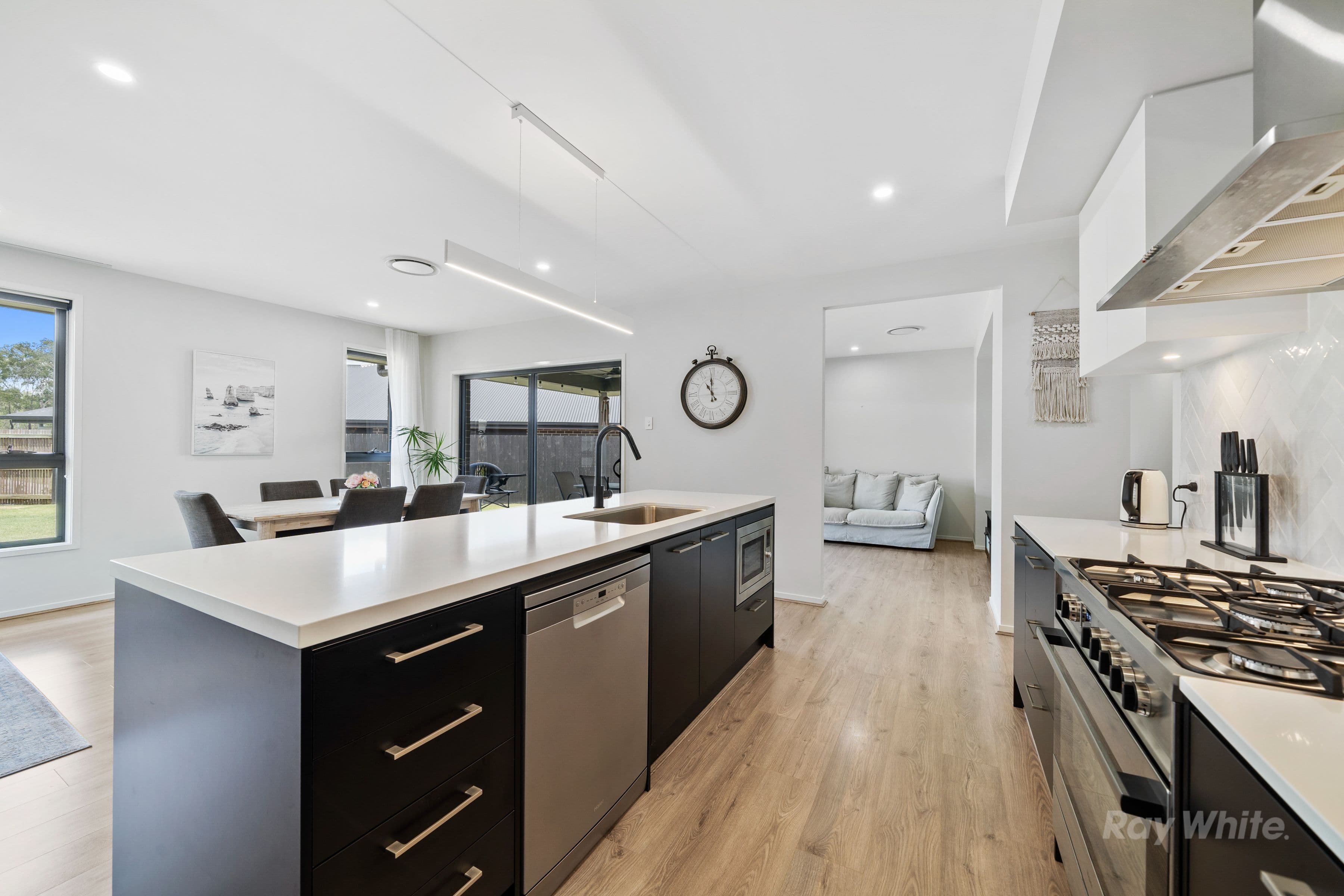 62 Hedge Lane, Greenbank QLD 4124, Greenbank - Thumbnail 3